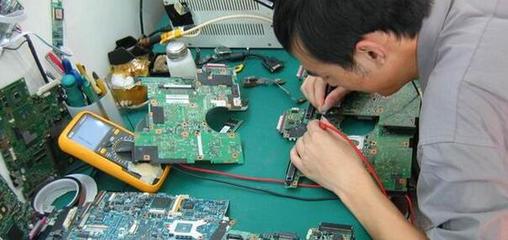 鄭州電腦維修培訓學校如何選？這份放心指南助您一臂之力